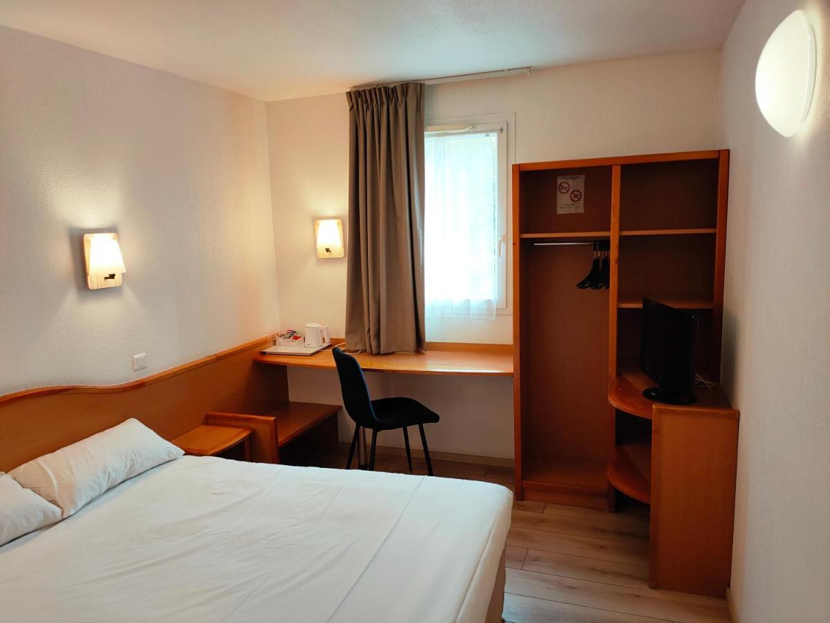 Brit Hotel Essentiel Cahors Nord Esterno foto