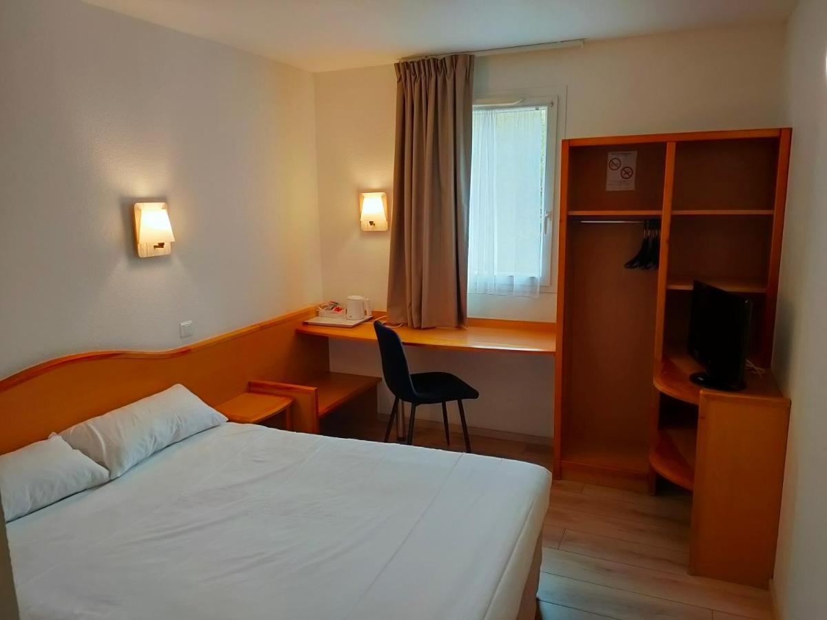 Brit Hotel Essentiel Cahors Nord Esterno foto